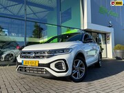 Volkswagen T-Roc - 1.5 TSI R-Line Edition * Camera * Massage * Parkeerhulp