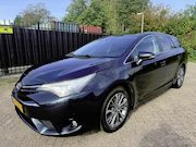 Toyota Avensis - Touring Sports 1.8 VVT-i Dynamic Leer/Navi/Panorama/CAM/Stoe