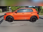 Volkswagen T-Cross - 1.0 TSI Life/adaptief cruise control/R line/apple carplay an