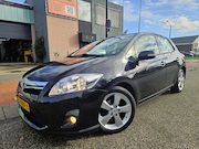 Toyota Auris - 1.8 Full Hybrid Dynamic GARANTIE