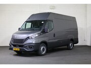 Iveco Daily - 35S18 Hi-Matic L2 H2 Airco Navigatie Trekhaak Digitaal Dashb