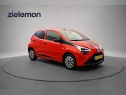 Toyota Aygo - 1.0 VVT-I X-Fun Sport 5 Deurs - Airco, Multifunctioneel stuu