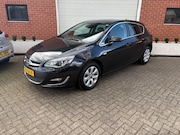 Opel Astra - 1.4 Turbo Cosmo