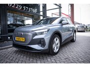 Audi Q4 e-tron - 35 Edition 55 kWh | Trekhaak | Led | DAB | Stoelverwarming |
