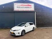 Toyota Auris - Touring Sports 1.8 Hybrid Lease+