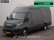 Iveco Daily - 35C18 3.0L Automaat L3H2 LED 3, 5t Trekhaak Dubbellucht Navi
