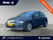 Volkswagen Golf - Private lease €560 per maand 1.5 204pk eHybrid Life Edition