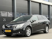 Toyota Avensis - 2.0 D-4D Navi Clima Camera