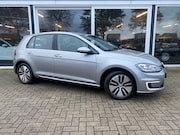 Volkswagen e-Golf - 50% deal 5, 975, - ACTIE Navi / Clima / ACC / Telefoon / Car