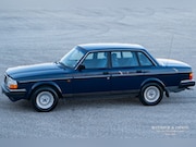 Volvo 240 - 2.3 GL automaat 135.000km