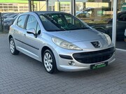 Peugeot 207 - 1.4-16V Color-line
