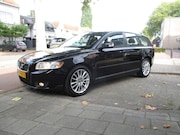 Volvo V50 - 1.8 Sport / AIRCO / NAVI / P.D.C / i.z.g.st / 219dkm