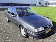 Opel Vectra - 2.5 V6 CD Automaat / APK / NAP / Airco / Stoelverwarming / T