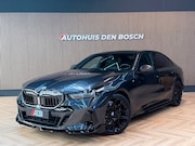 BMW 5-serie - 520i M Sport - Pano Keyles - HeadUp - Carbon
