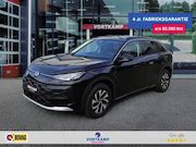 Volkswagen T-Roc - 1.5 eTSI LIFE TREKHAAK/CAMERA/ACC/STOEL+STUURVERW