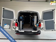 Volkswagen Transporter - Automaat DSG Servicewagen 2.0 TDI 150pk L2H1 3Persoons Sorti