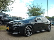 BMW 1-serie - (f40) 118i 136pk Aut M-Sport Buss Edition Clima Navi Mult Me