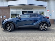 Toyota C-HR - 2.0 Plug-in Hybrid 220 Executive / Stoel & Stuurverwarming /