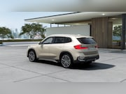 BMW iX1 - eDrive20 xLine / Panoramadak / Trekhaak / Sportstoelen / Ada