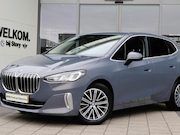 BMW 2-serie Active Tourer - 218i Luxury Line Automaat / Trekhaak / Achteruitrijcamera /