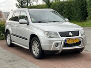 Suzuki Grand Vitara - 2.0 Limited 4x4 Automaat Schuifdak|Navigatie