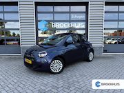 Fiat 500E CABRIO - 42 kwh 120 pk | SOH 92,5% | Stoelverwarming | Apple Carplay 