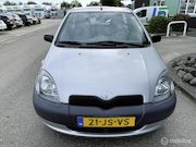 Toyota Yaris - 1.0-16V VVT-i YORIN