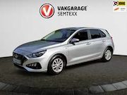 Hyundai i30 - 1.5 T-GDi !! MHEV Premium | Airco | Cruise | Camer