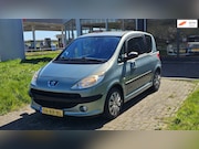 Peugeot 1007 - 1.4 Gentry