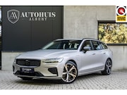 Volvo V60 - T8 Ultra Dark H&K Pano Massage HUD Trekhaak 19''