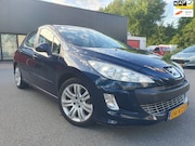 Peugeot 308 - 1.6 THP Signature Automaat | 156 pk | Leder | Panorama | Nav