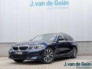 BMW 3-serie - Touring 330e eDrive Edition | Panorama | Trekhaak | Sportst 