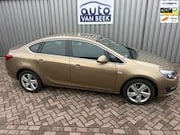 Opel Astra - 1.4 Turbo Edition