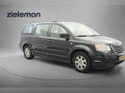 Chrysler Grand Voyager - 3.8 V6 LX 6 Persoons Automaat - Clima, Cruise, Trekhaak