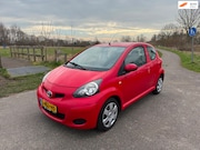 Toyota Aygo - 1.0-12V Comfort Navigator Airco Elektrische Ramen APK tot 13