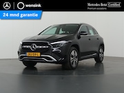 Mercedes-Benz GLA-Klasse - 250 e Luxury Line | Trekhaak | Verwarmd stuur | Stoelverwarm