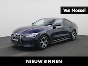 BMW i4 - eDrive40 | Automaat | Apple Carplay | Camera | Parkeersensor