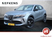 Alfa Romeo Junior - 1.2 145pk Hybrid Ibrida Speciale | Navigatie | Camera | Auto