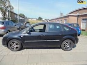 Ford Focus - 1.6-16V First Edition 2005