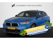 BMW X2 - xDrive25e M Sport Panoramadak Harman Kardon Memory Head-Up