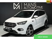 Ford Kuga - 1.5 EcoBoost ST Line / PANODAK / KEYLESS / CAMERA / CARPLAY