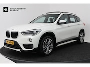 BMW X1 - SDrive20i Corporate Lease High Executive (PANORAMADAK, CAMER