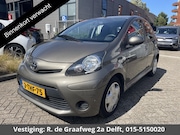 Toyota Aygo - 1.0 VVT-i Comfort | Airco | Centralen vergrendeling | Elektr