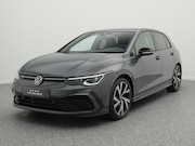 Volkswagen Golf - R-Line 1.5 eTSI 150 PK | LED Plus | Stuur & Stoelverwarming 