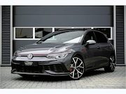 Volkswagen Golf - 2.0 TSI GTI CLUBSPORT 300 PK / PANO / LEDER / IQ LIGHTS / ME
