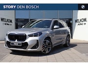 BMW X1 - xDrive25e M Sport Automaat / Panoramadak / Trekhaak / Sports