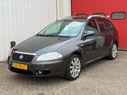 Fiat Croma - 2.2-16V Corporate Premium Automaat NAP