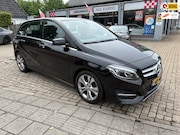 Mercedes-Benz B-klasse - 180 Ambition * navi + pdc + lmv 17" + trekhaak