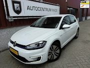Volkswagen e-Golf - E-Golf // 5-DRS // Leer // PDC // Navi // LED //