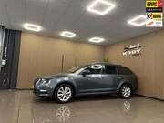 Skoda Octavia - Combi 1.5 TSI Greentech Ambition Business * Automaat / Trekh